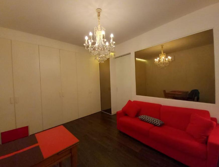 Bilocale In Centro Citta 15 Min Dal Duomo - Fontana Appartement